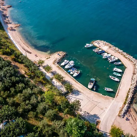 호스텔 Odmoree Camp & *