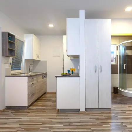 Auberge de jeunesse Odmoree Camp & *