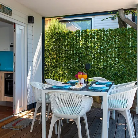 Auberge de jeunesse Odmoree Camp & Ražanac