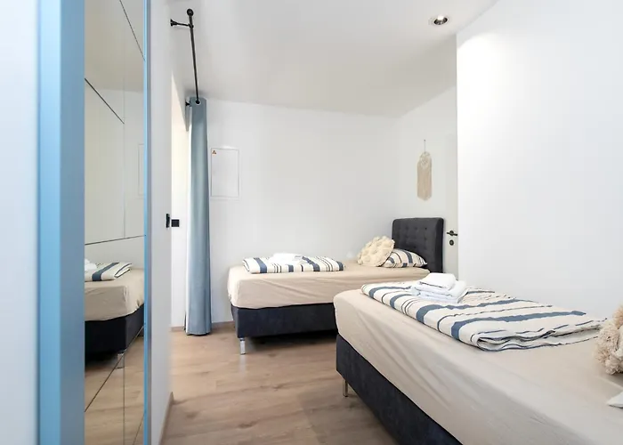 Hostel Odmoree Camp &