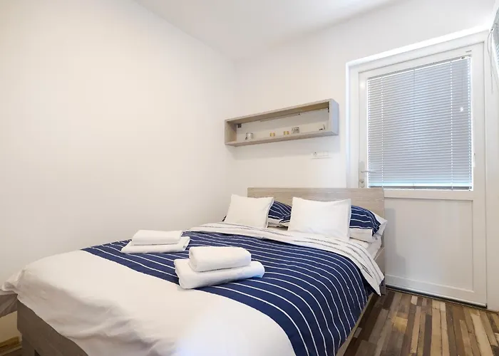 Odmoree Camp&hostel *