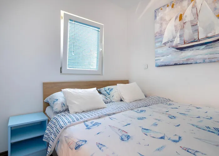 Odmoree Camp&hostel Hostel