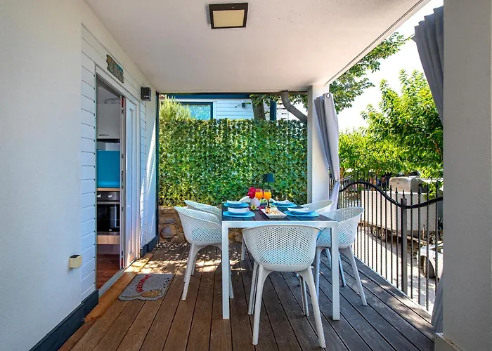 Odmoree Camp&hostel Hostel *