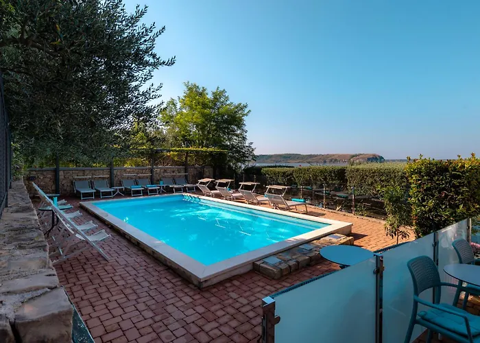 Odmoree Camp&hostel Hostel