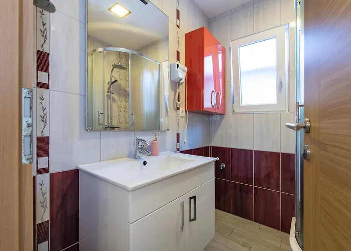 Hostel Odmoree Camp &