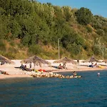 Hostel Odmoree Camp & Hostel