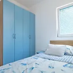 Hostel Odmoree Camp & Hostel Razanac