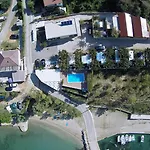 Hostel Odmoree Camp & Hostel *