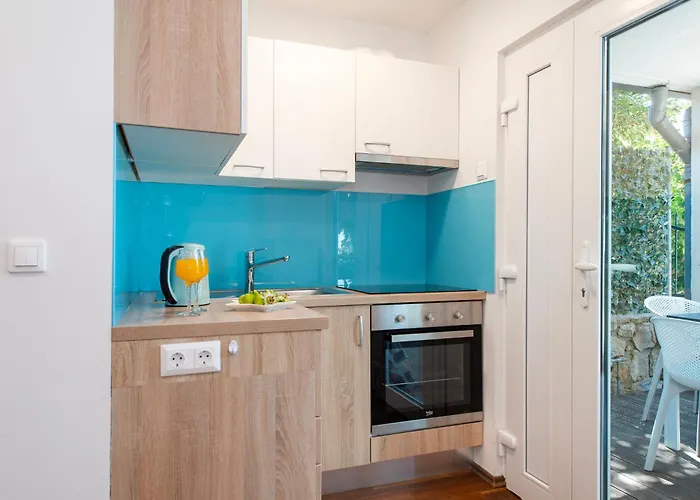 Odmoree Camp & Ражанац